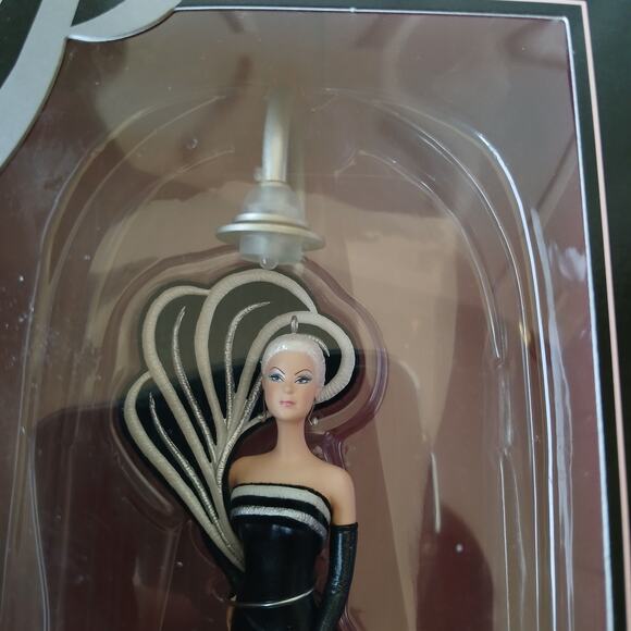 2004 Hallmark Keepsake Ornament Barbie 45th Anniversary +light display stand NIB - Picture 2 of 10